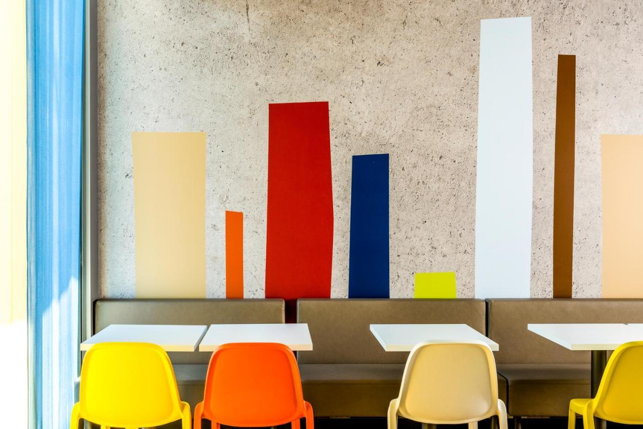 Ibis Budget Fribourg Exteriör bild