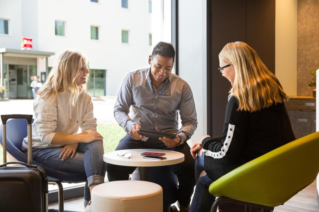 Ibis Budget Fribourg Exteriör bild